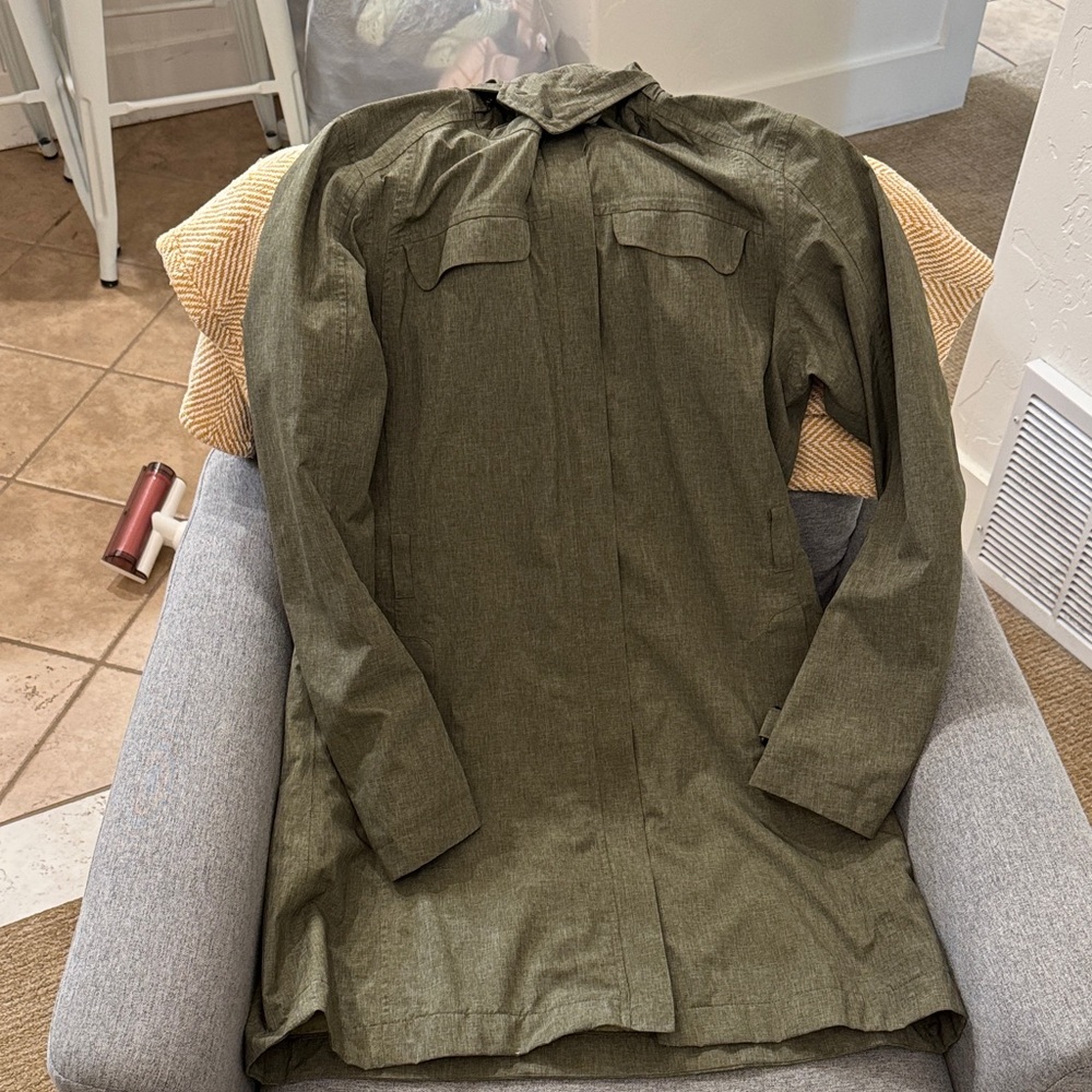 REI Olive Green Women’s El Selva Rain Coat
